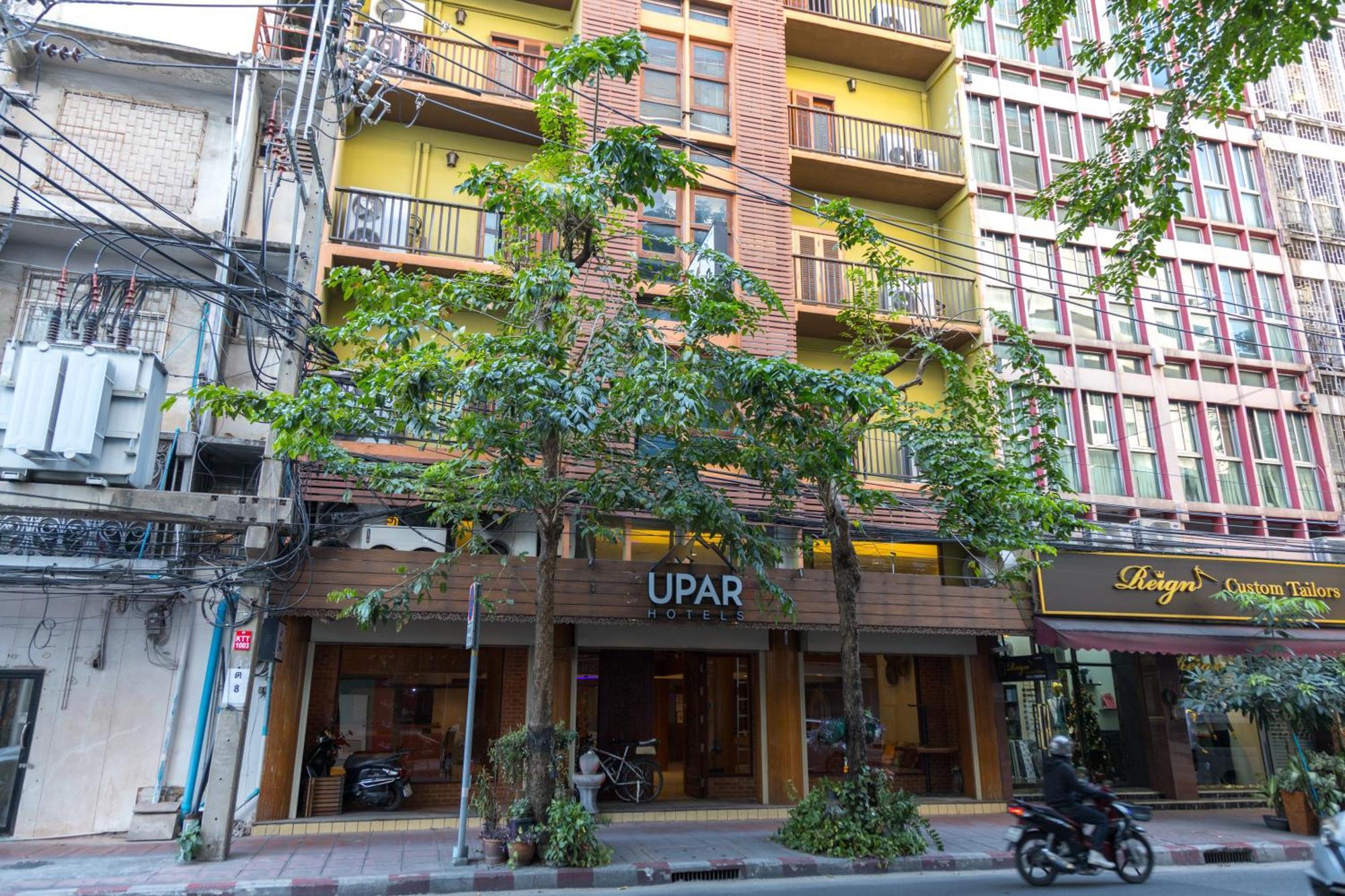 Upar Hotels Silom Near Mahanakhon Banguecoque Exterior foto